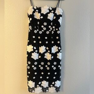 Black Halo Black and White Floral Lace Midi Dress
